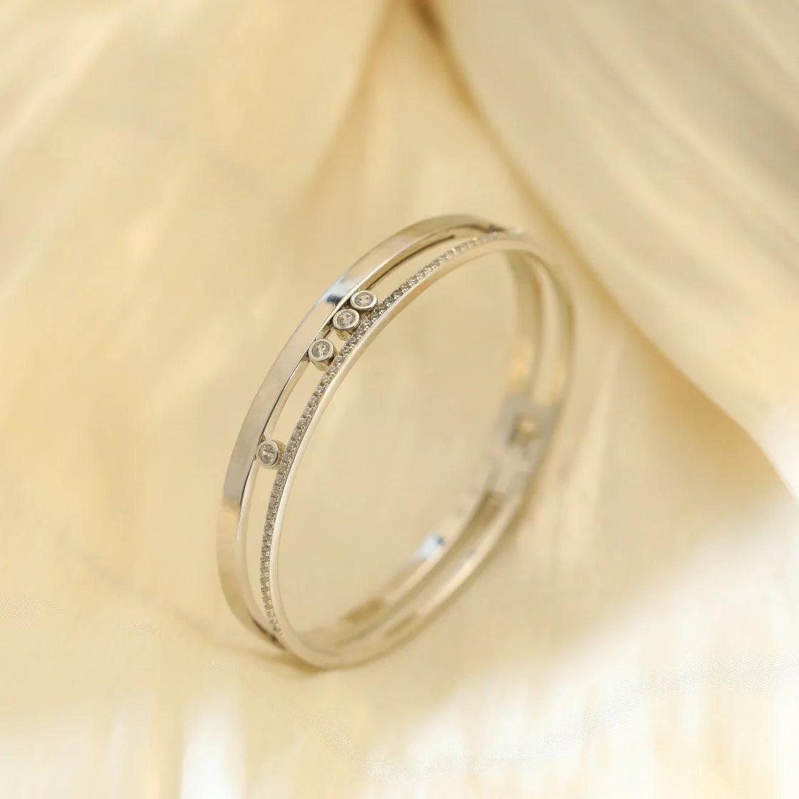 [Lumi Jewelery]Move Romane Diamond Bangle Bracelet