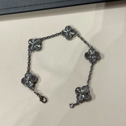 [Lumi Jewelry]CLOVER 5 MOTIF BLACK BRACELET