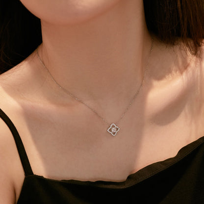 [Lumi Jewelry]Exquisite Flower Shape Princess Cut Necklace