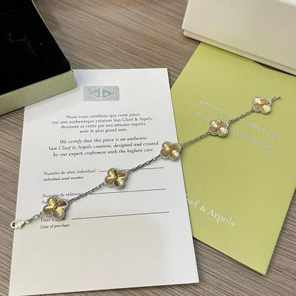 [Lumi Jewelry]CLOVER 5 MOTIFS CHRISTMAS LIMITED EDITION BRACELET