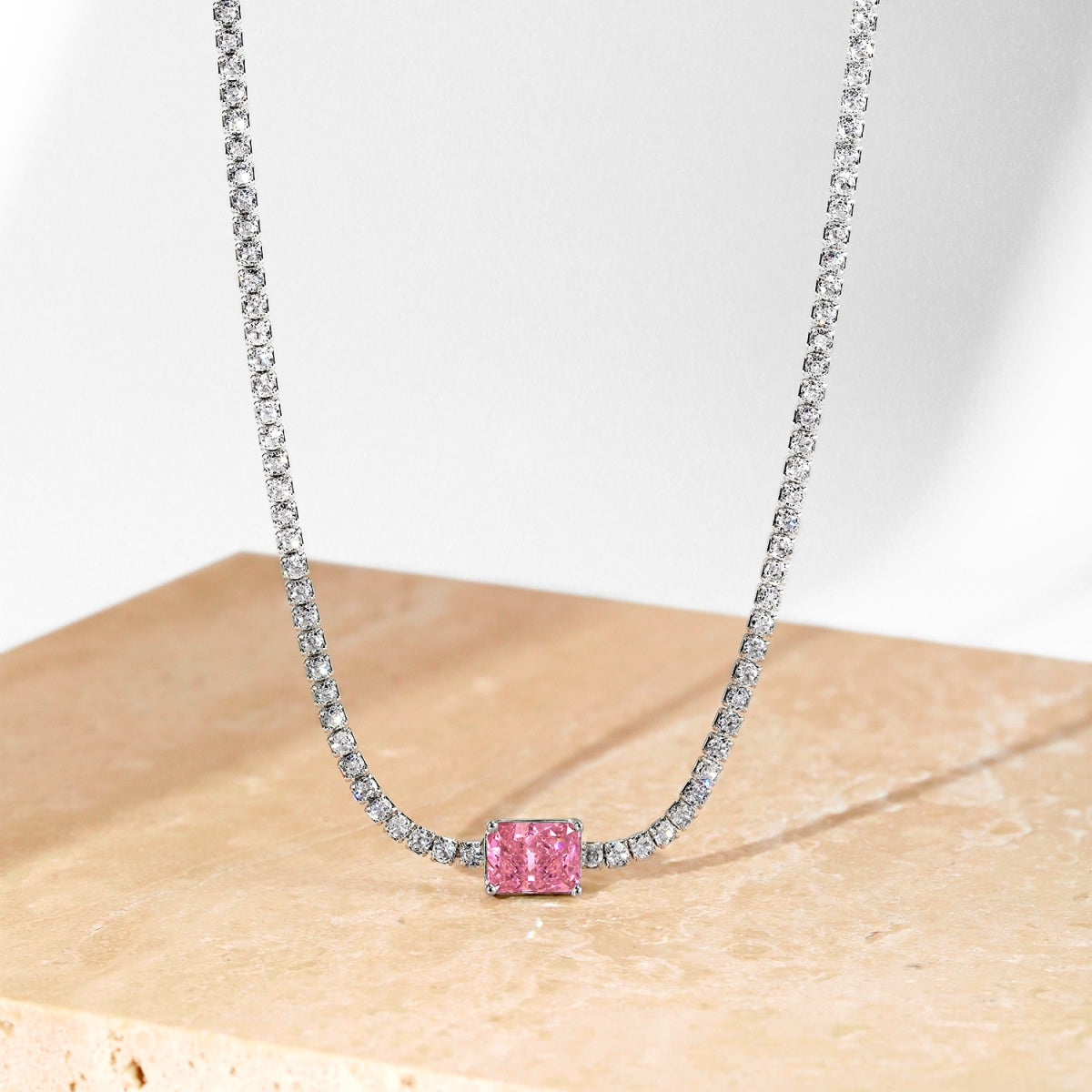 [Lumi Jewelry]2.0 carat Ornate Emerald Cut Necklace