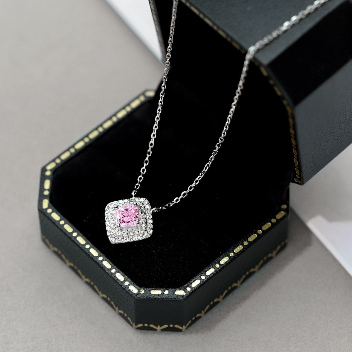 [Lumi Jewelry]Sparkling Asscher Cut Necklace