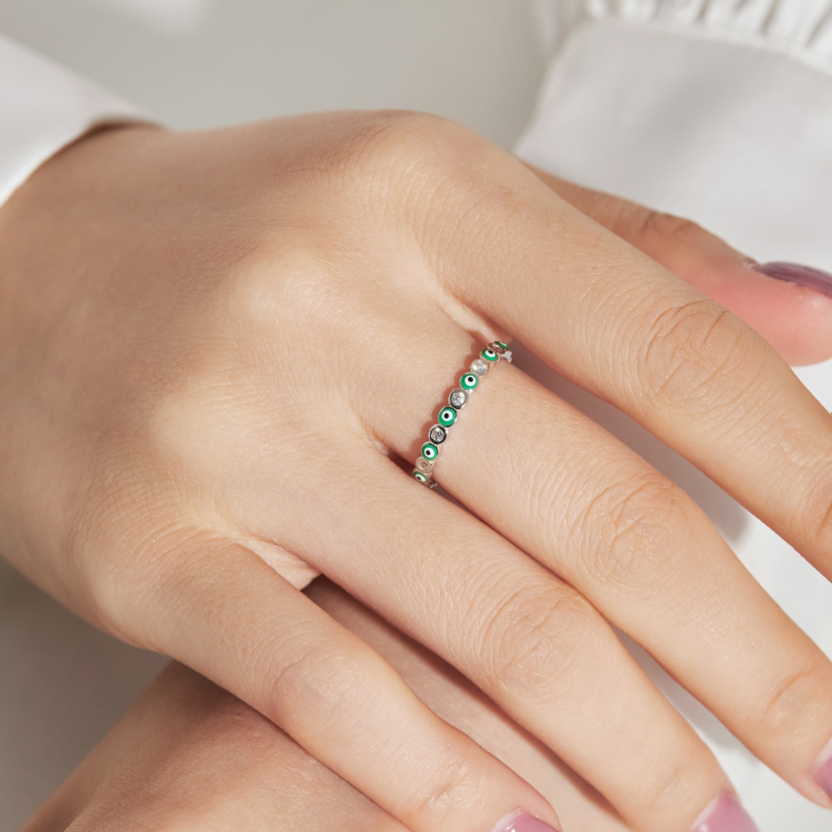 [Lumi Jewelry]Sparkling Vibrant Round Shape Daily Ring