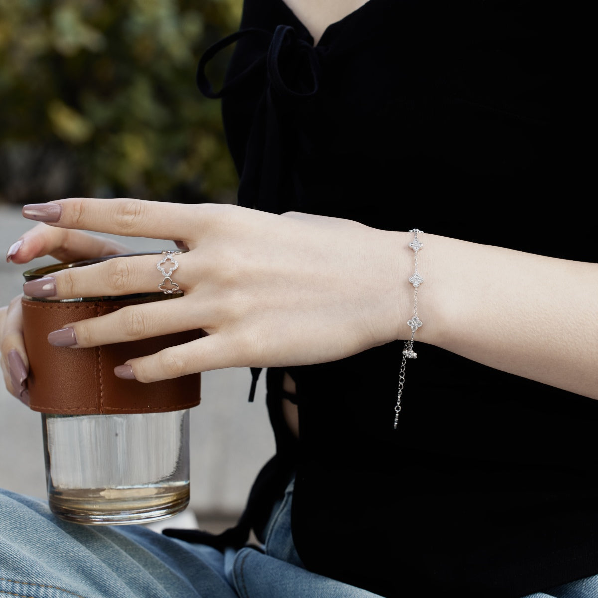 [Lumi Jewelry]Four-Leaf Clover Hollow Butterfly Bracelet