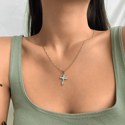 [Lumi Jewelry]Delicate Cross Shape Necklace