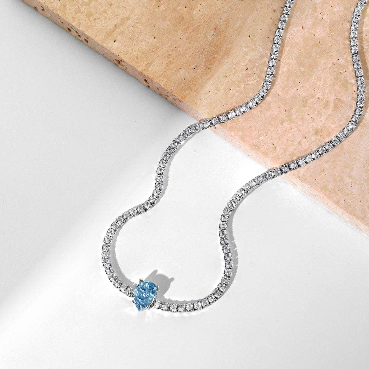 [Lumi Jewelry]1.0 carat Unique Pear Cut Tennis Necklace