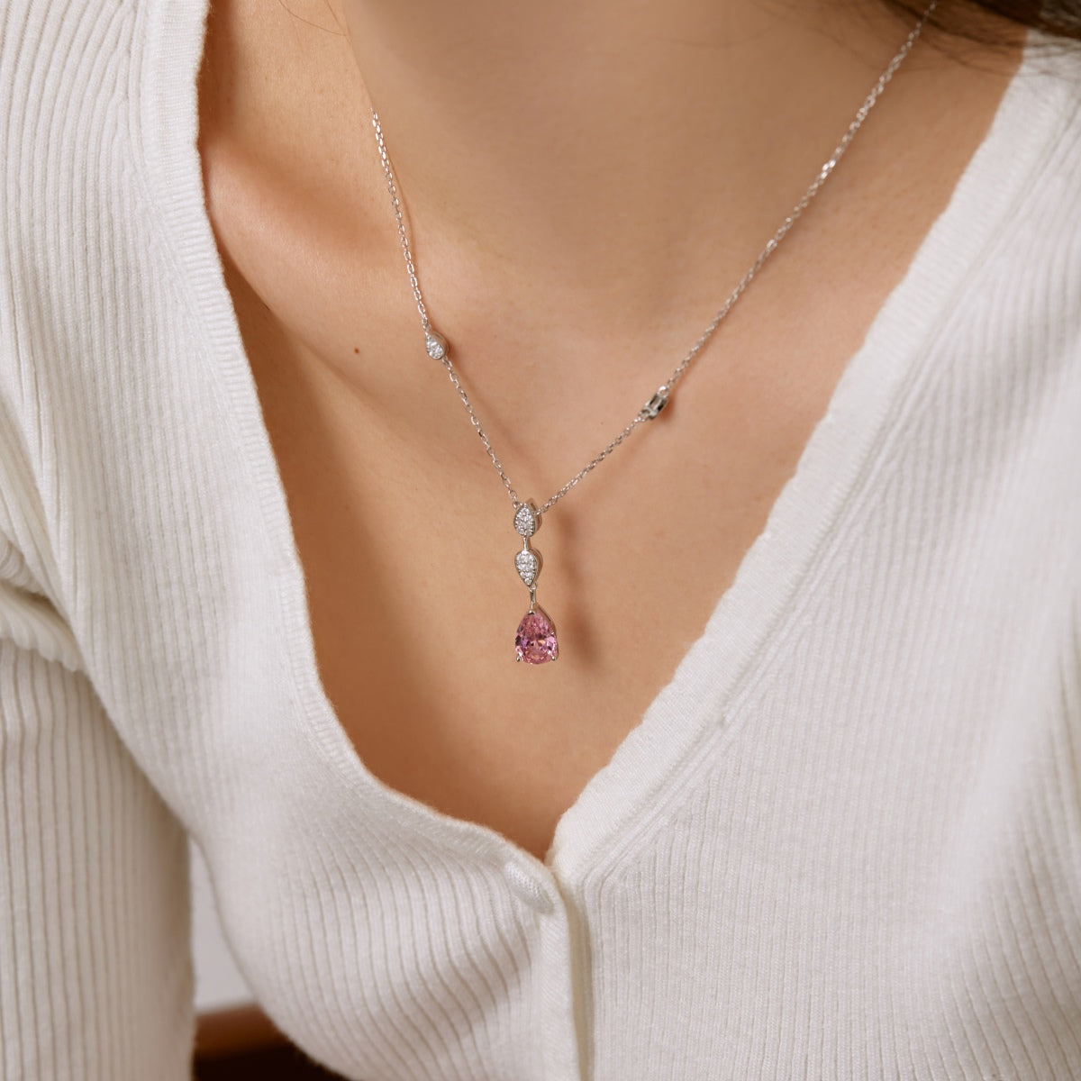 [Lumi Jewelry]Dazzling Pear Cut Necklace