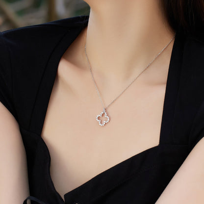 [Lumi Jewelry]Four-Leaf Clover Hollow Design Exquisite Necklace