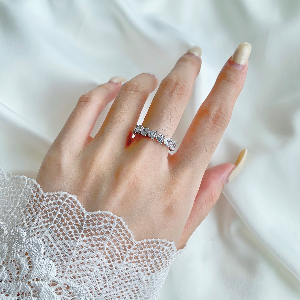 [Lumi Jewelry]0.25 Carat Radiant Romance Heart Cut Lover Ring