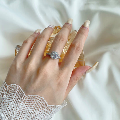 [Lumi Jewelry]Dazzling Resplendent Round Cut Wedding Ring