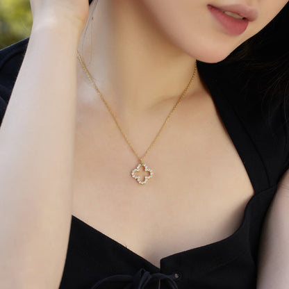 [Lumi Jewelry]Four-Leaf Clover Hollow Design Exquisite Necklace