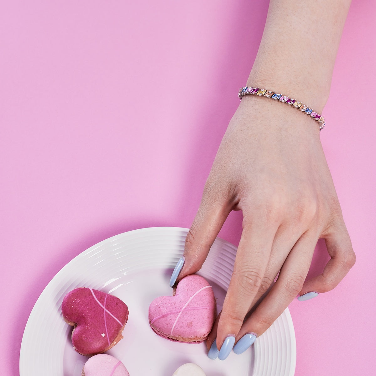 [Lumi Jewelry]Ornate Sparkling Multi Cut Party Bracelet