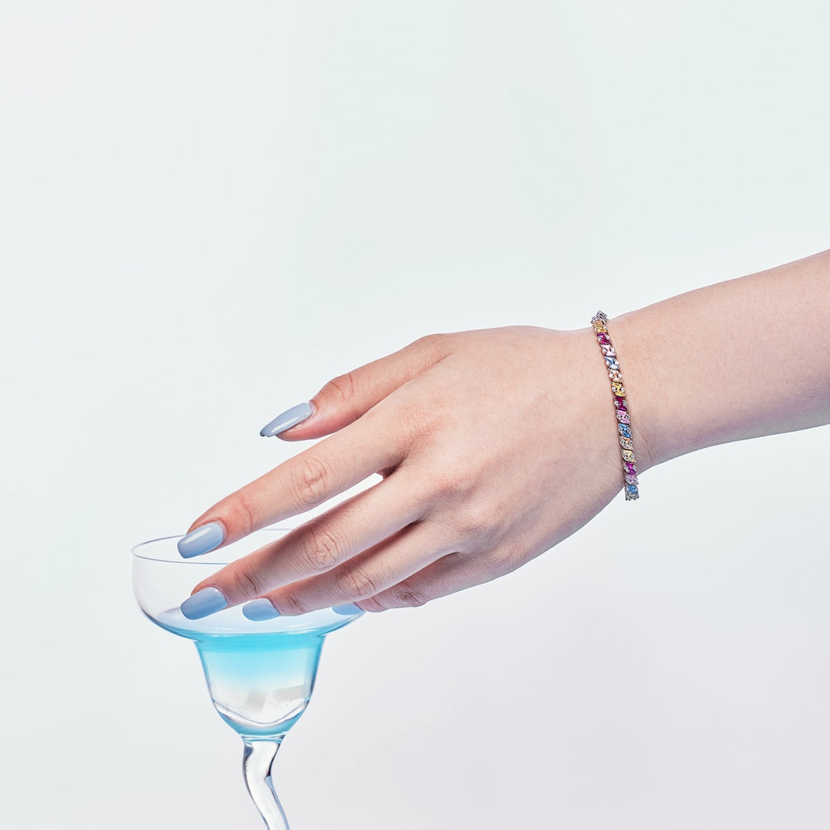 [Lumi Jewelry]Ornate Sparkling Multi Cut Party Bracelet