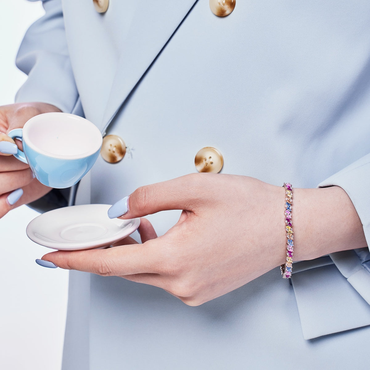 [Lumi Jewelry]Ornate Sparkling Multi Cut Party Bracelet