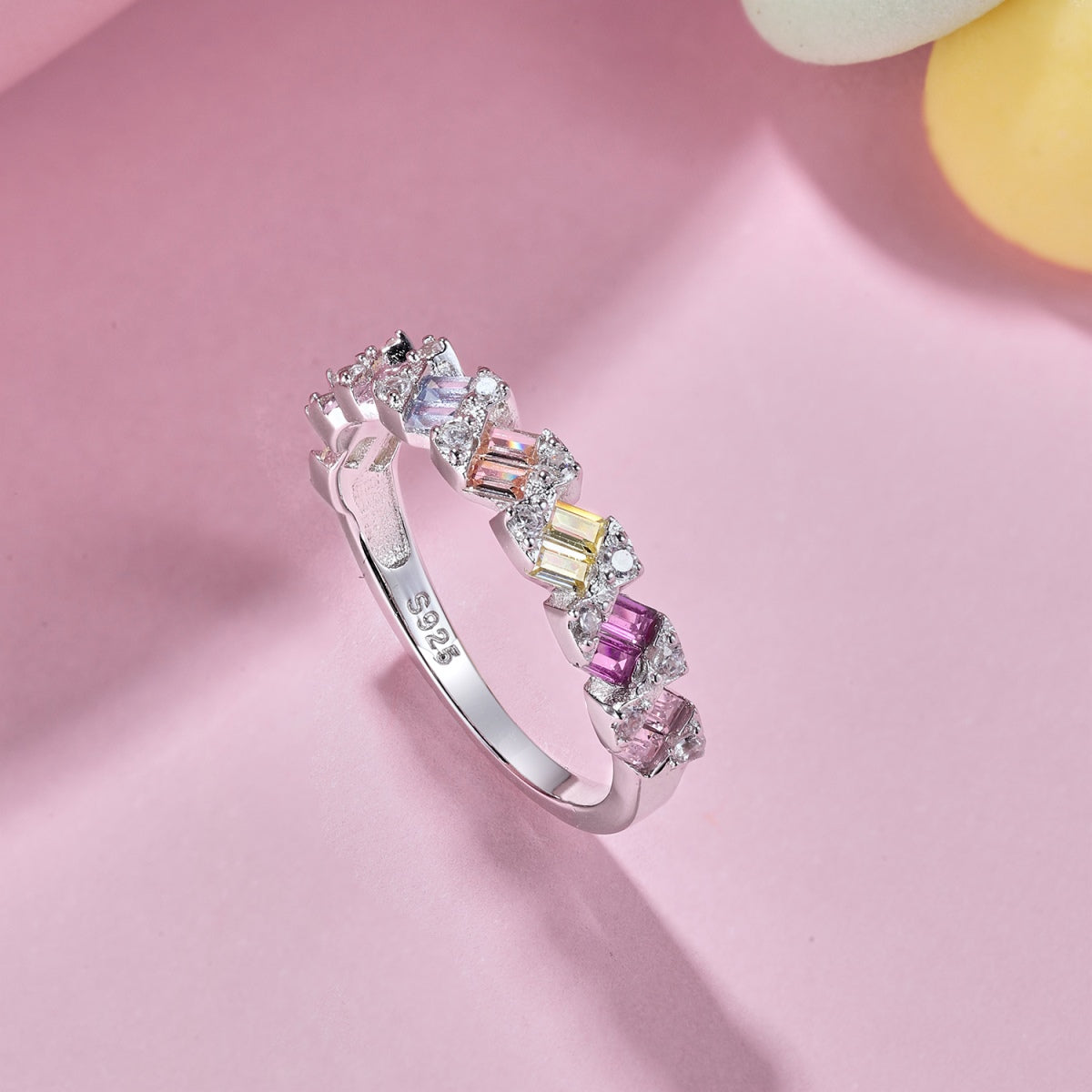 [Lumi Jewelry]Delicate Vibrant Emerald Cut Daily Ring