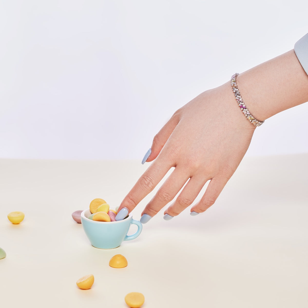 [Lumi Jewelry]Dazzling Unique Multi Shape Daily Bracelet