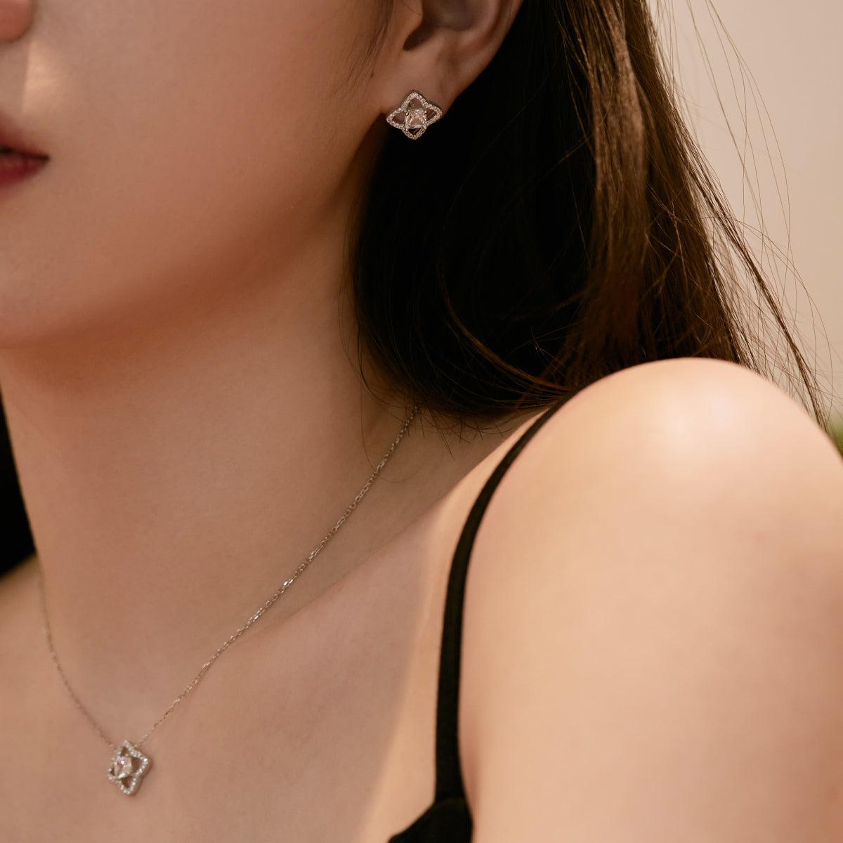 [Lumi Jewelry]Elegant Star Shape Princess Cut Daily Earrings