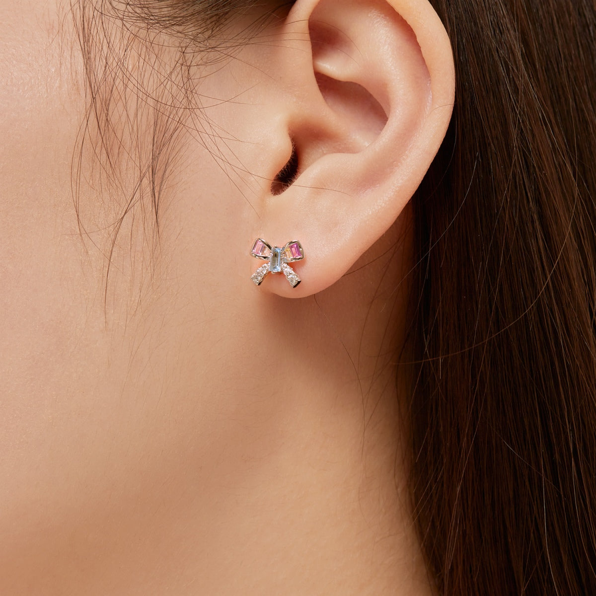 [Lumi Jewelry]Ornate Butterfly Shape Daily Earrings
