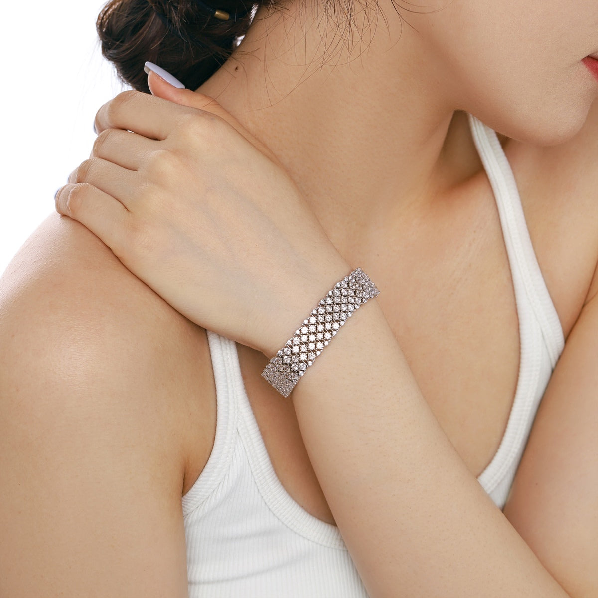 [Lumi Jewelry]Ornate Elegant Round Cut Party Bracelet