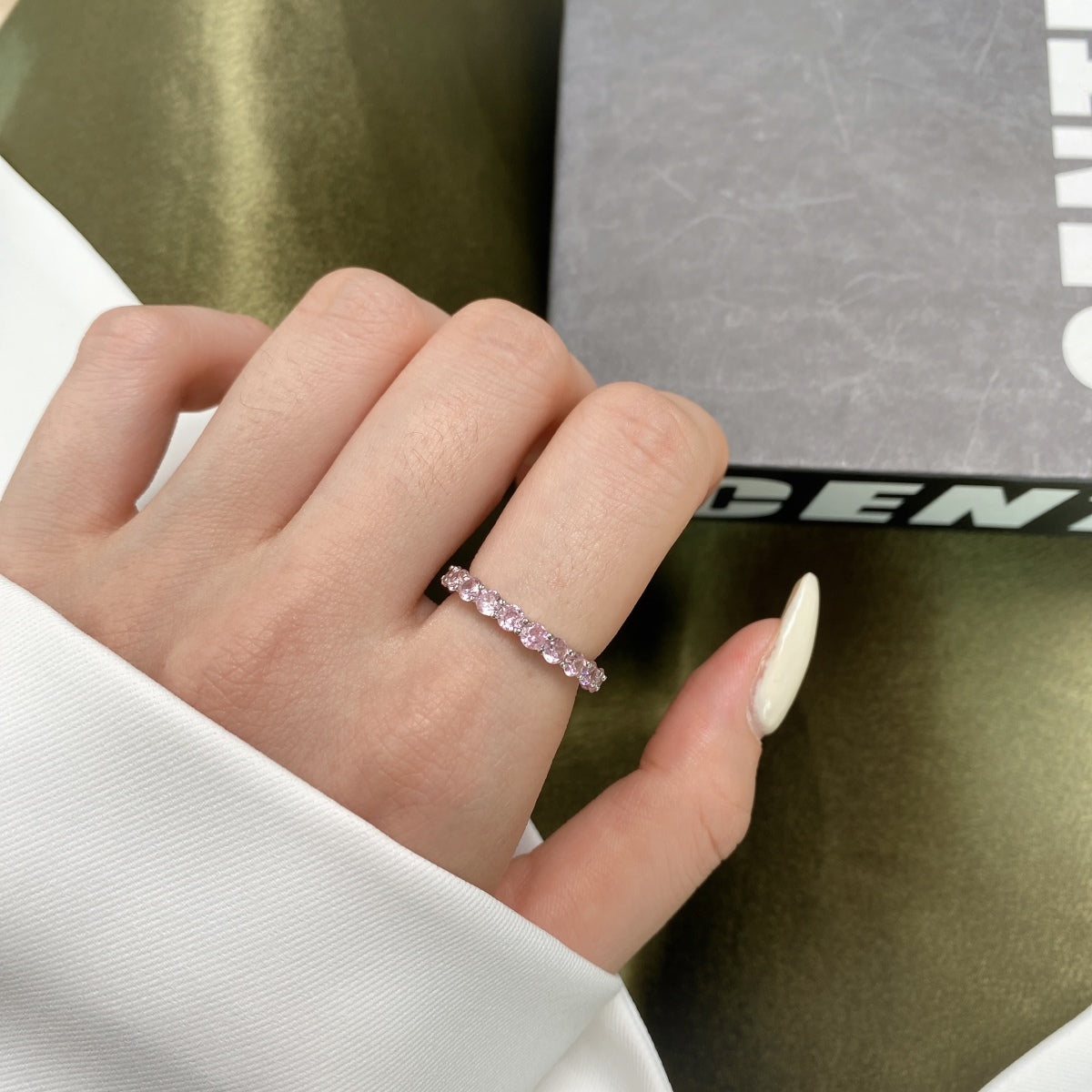 [Lumi Jewelry]Sparkling Round Cut Tennis Ring