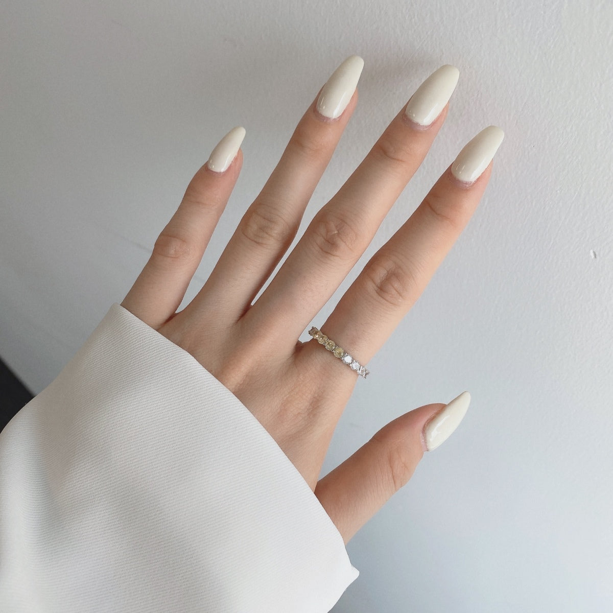 [Lumi Jewelry]Sparkling Round Cut Tennis Ring