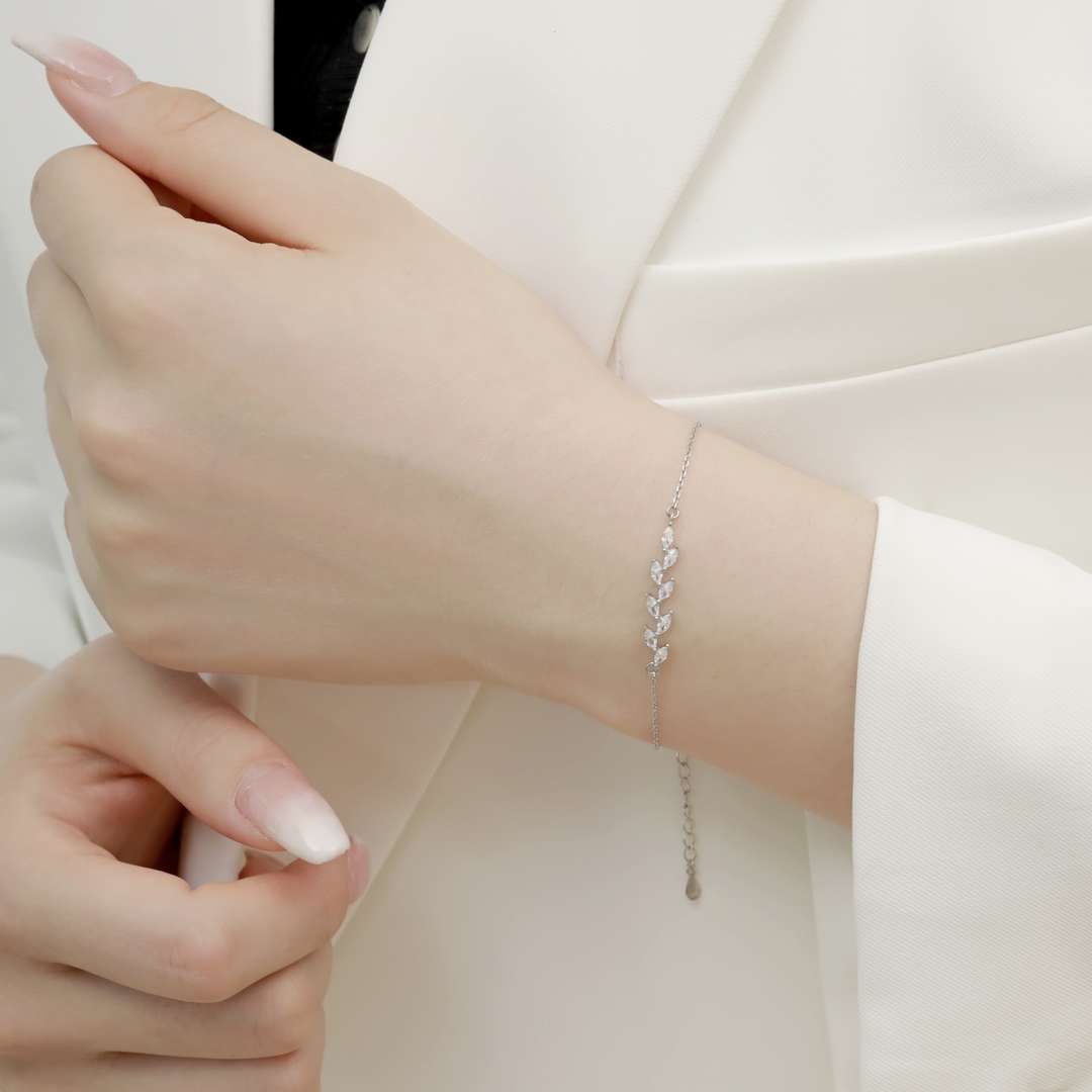 [Lumi Jewelry]Elegant Wheat Leaves Shape Bracelet