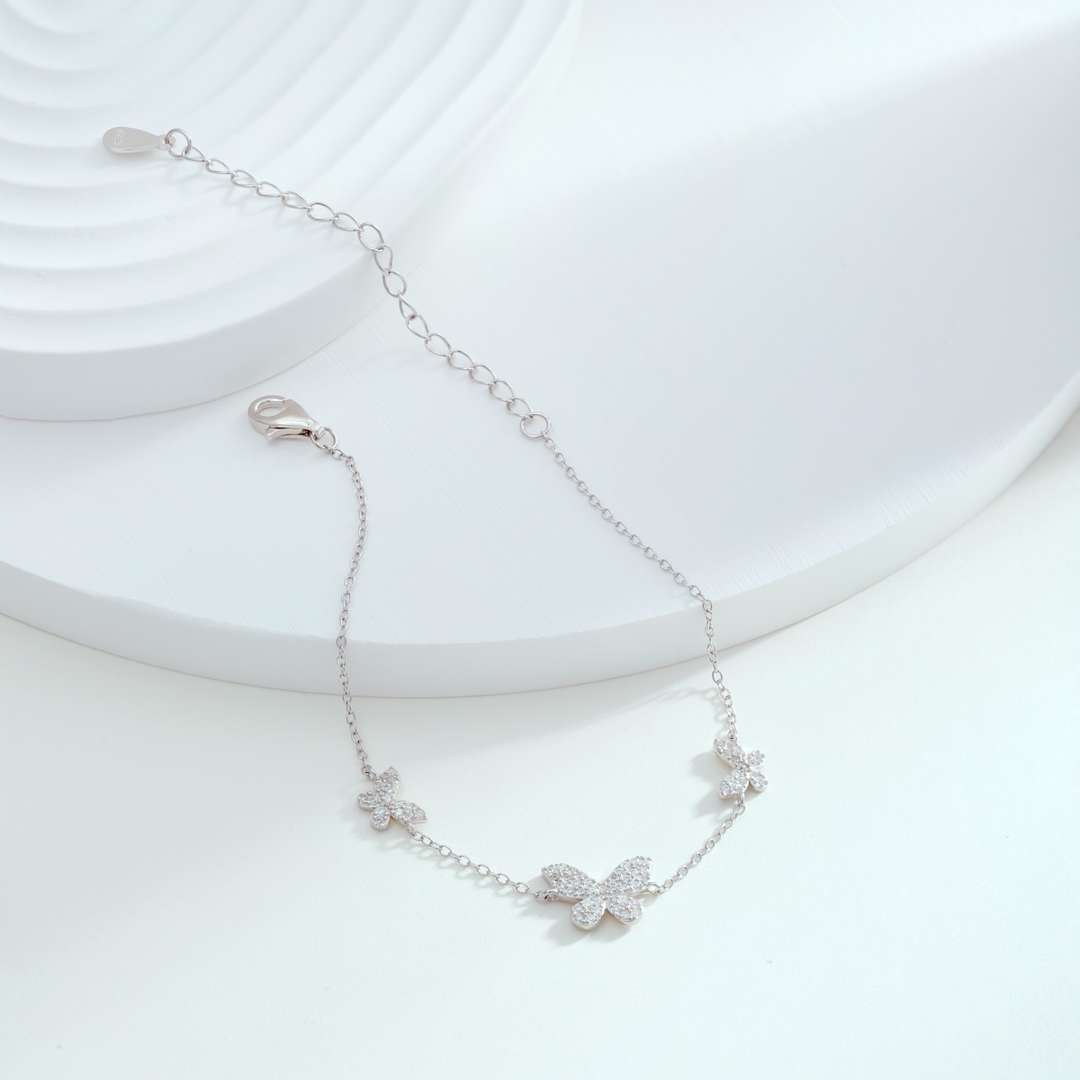 [Lumi Jewelry]Delicate Butterfly Pendant Bracelet