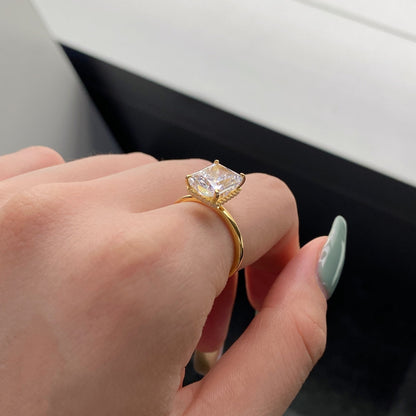 [Lumi Jewelry]4.0 Carat Ornate Enchanting Radiand Cut Banquet Ring