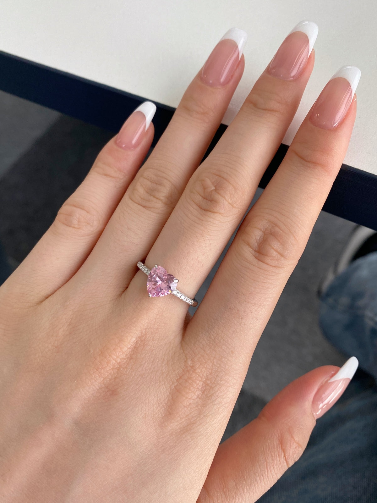 [Lumi Jewelry]2.0 Carat Dazzling Lustrous Heart Cut Lover Ring
