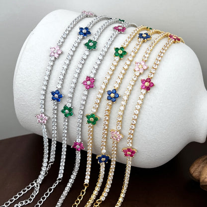 [Lumi Jewelry]Sparkling Flower Shape Tennis Bracelet