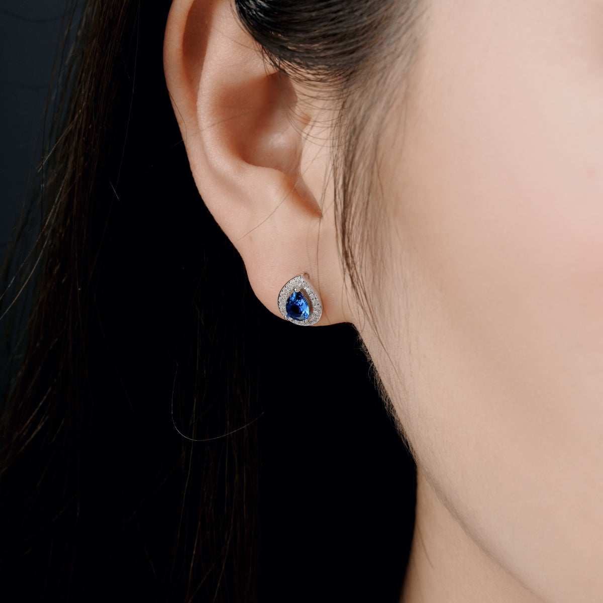[Lumi Jewelry]Luxurious Water Drop Shape Earrings