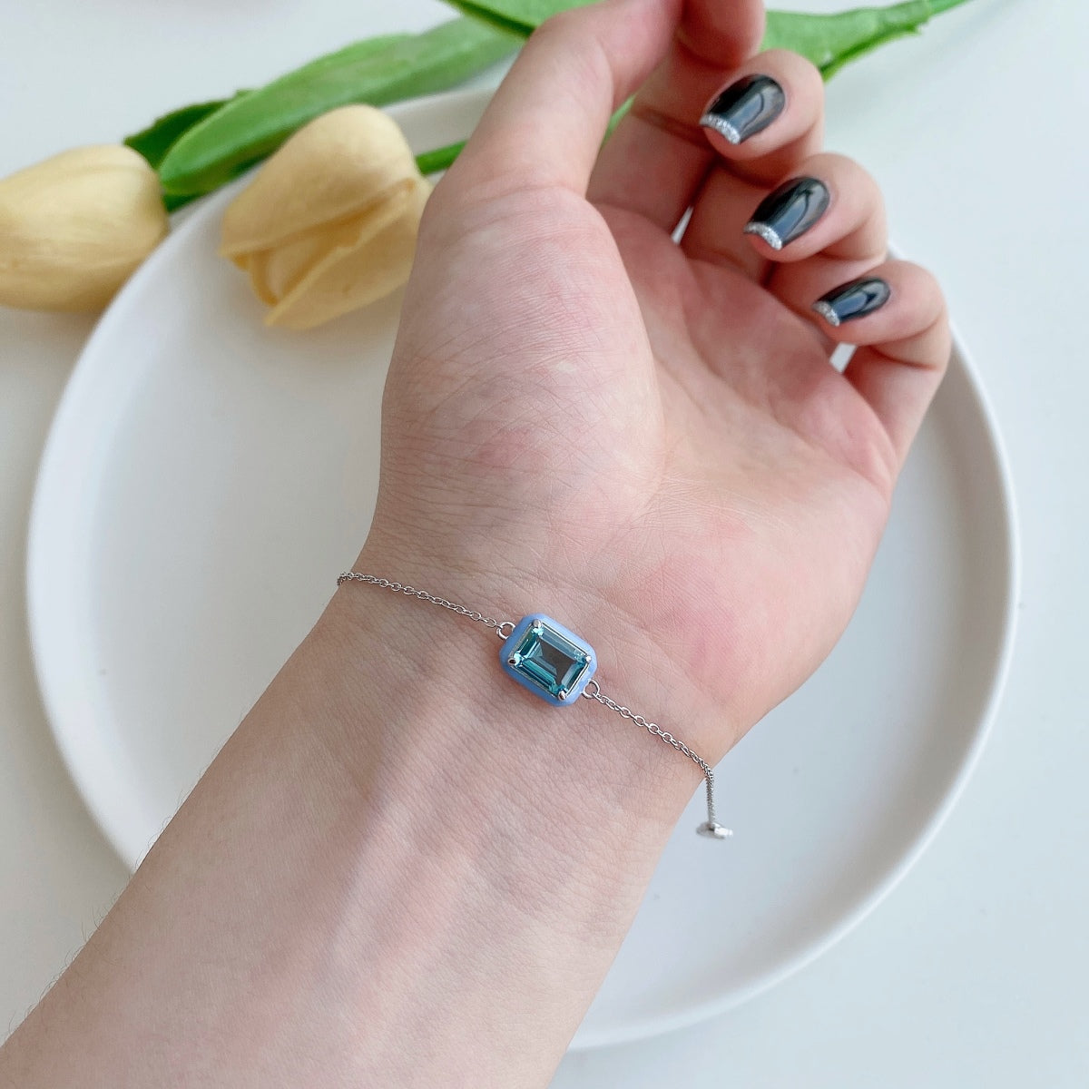 [Lumi Jewelry]2.0 Carat Sparkling Colorful Emerald Cut Daily Bracelet