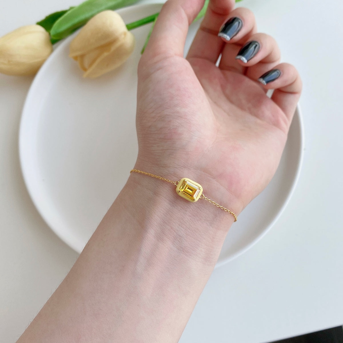 [Lumi Jewelry]2.0 Carat Sparkling Colorful Emerald Cut Daily Bracelet