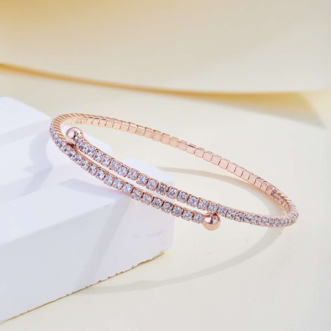 [Lumi Jewelry]Row of Diamonds Round Fashion Bracelet