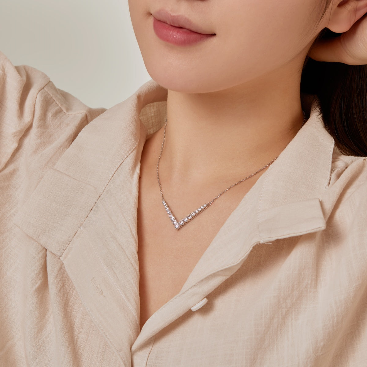 [Lumi Jewelry]Ornate Round Cut Necklace