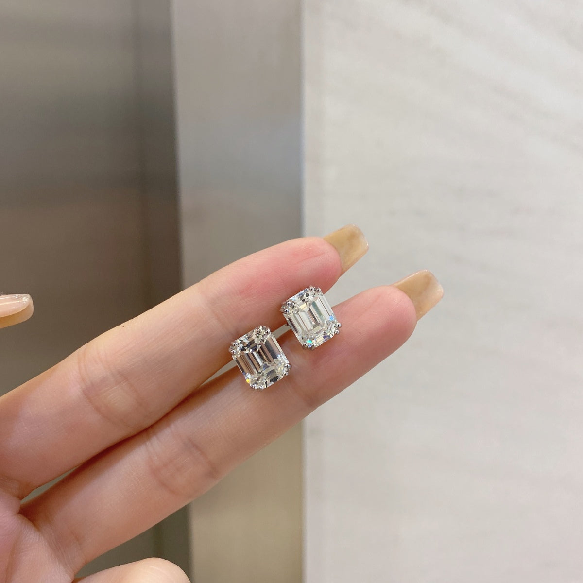 [Lumi Jewelry]Dazzling Square Shape Earrings