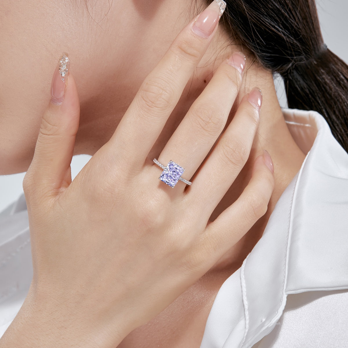 [Lumi Jewelry]4.0 Carat Luxurious Engagement Ring