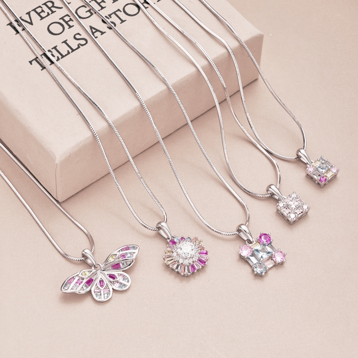 [Lumi Jewelry]Charming Flower Colorful Necklace