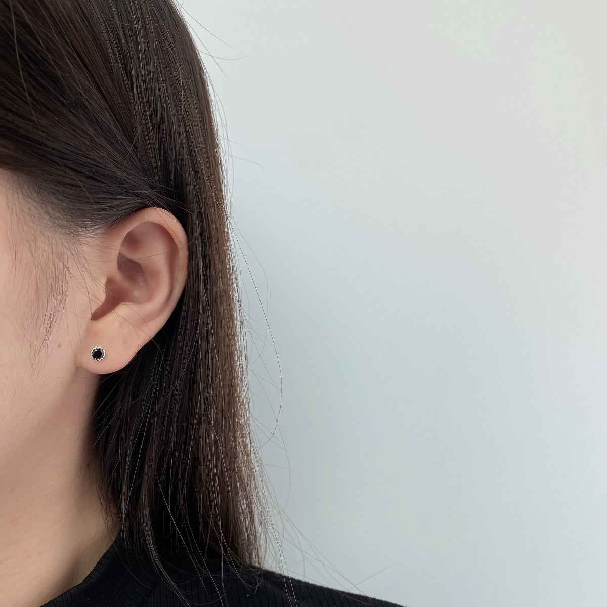 [Lumi Jewelry]Sparkling Colorful Round Shape Earrings