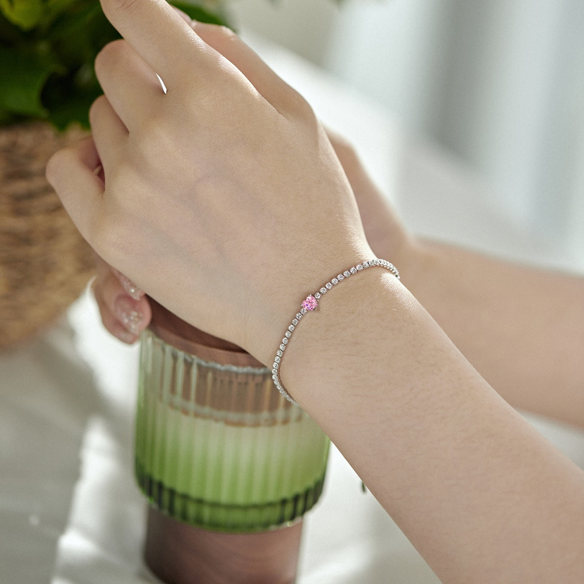 [Lumi Jewelry]0.5 Carat Elegant Romantic Heart Shape Lover Bracelet