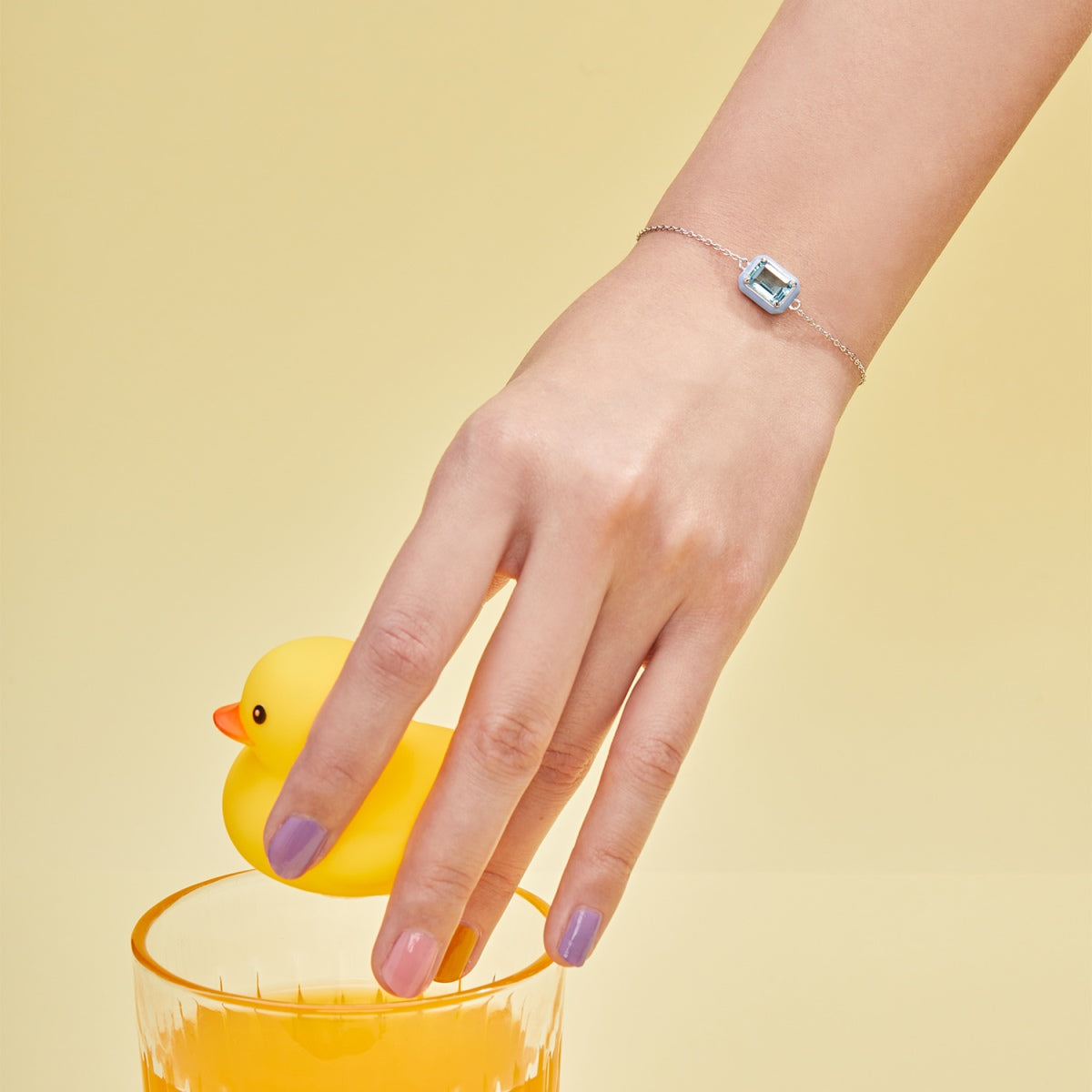 [Lumi Jewelry]2.0 Carat Sparkling Colorful Emerald Cut Daily Bracelet