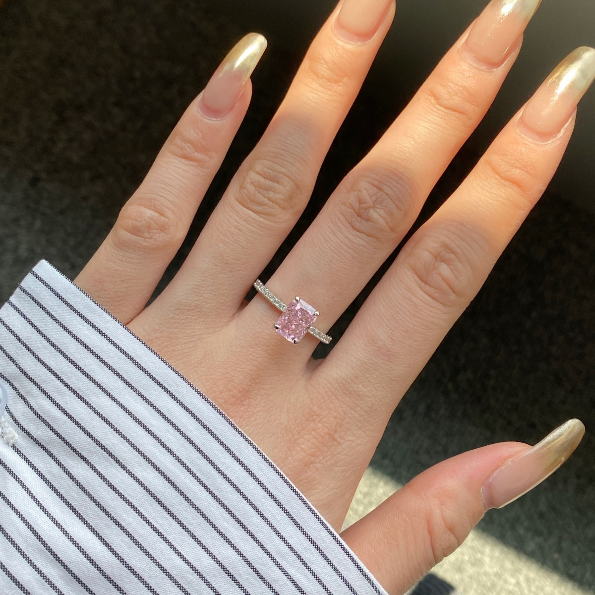 [Lumi Jewelry]2.0 Carat Dazzling Sparkling Radiant Cut Party Ring