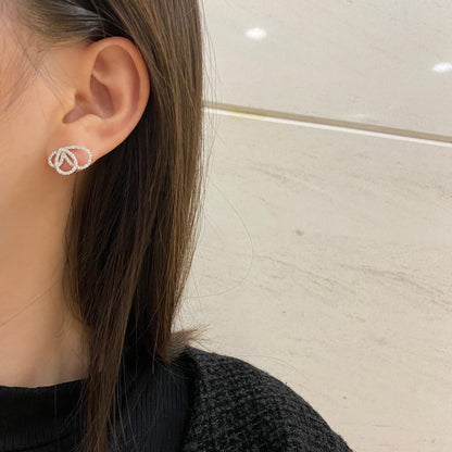 [Lumi Jewelry]Exquisite Butterfly Shape Earrings