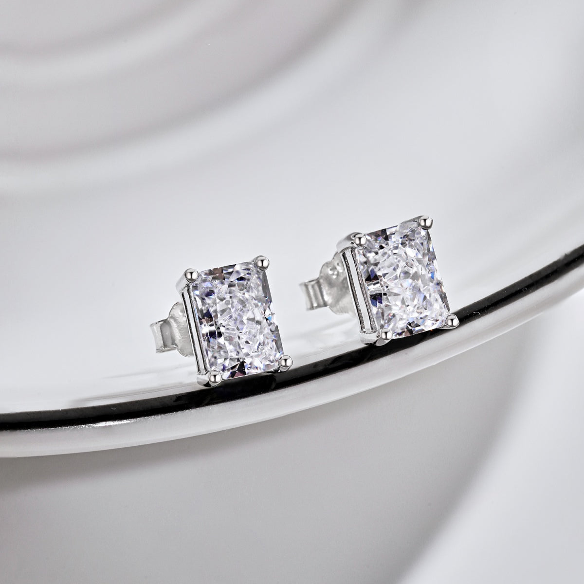 [Lumi Jewelry]Radiant Luxurious Princess Cut Daily Earrings