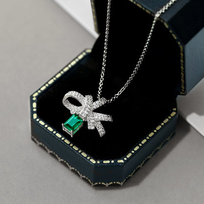 [Lumi Jewelry]Luxurious Flower Shape Emerald Cut Necklace
