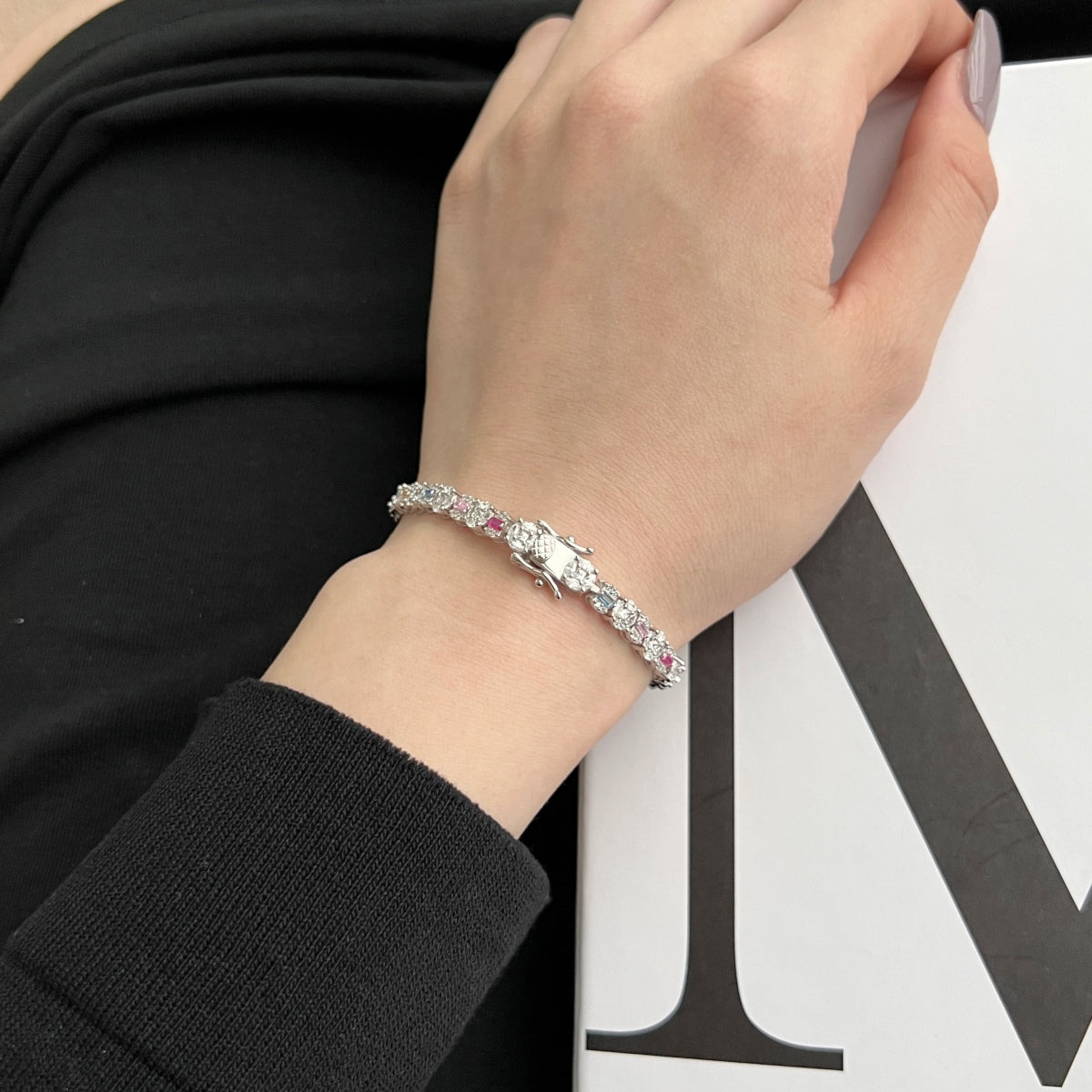 [Lumi Jewelry]Dazzling Radiant Multi Cut Daily Bracelet