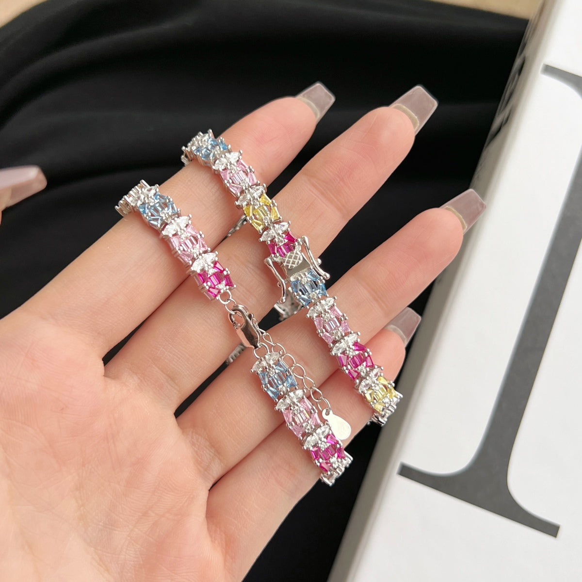 [Lumi Jewelry]Delicate Colorful Multi Cut Party Bracelet