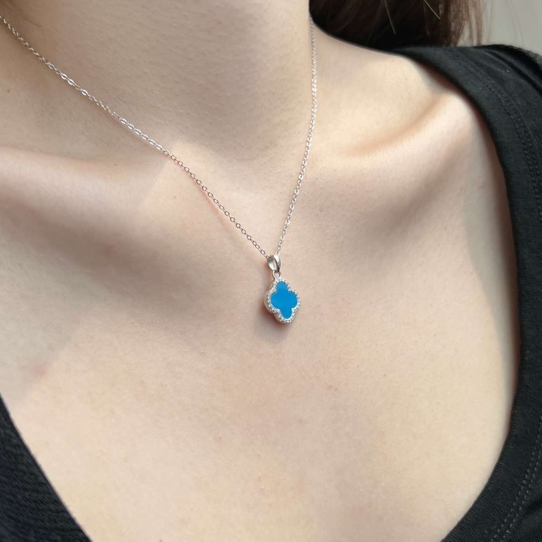 [Lumi Jewelry]Dainty Flower Shape Necklace