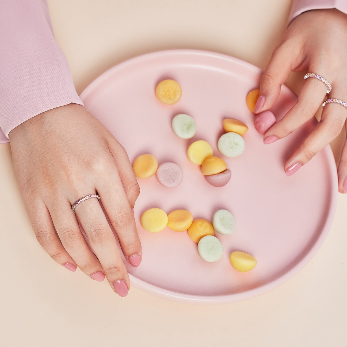 [Lumi Jewelry]Radiant Sparkling Round Cut Daily Ring