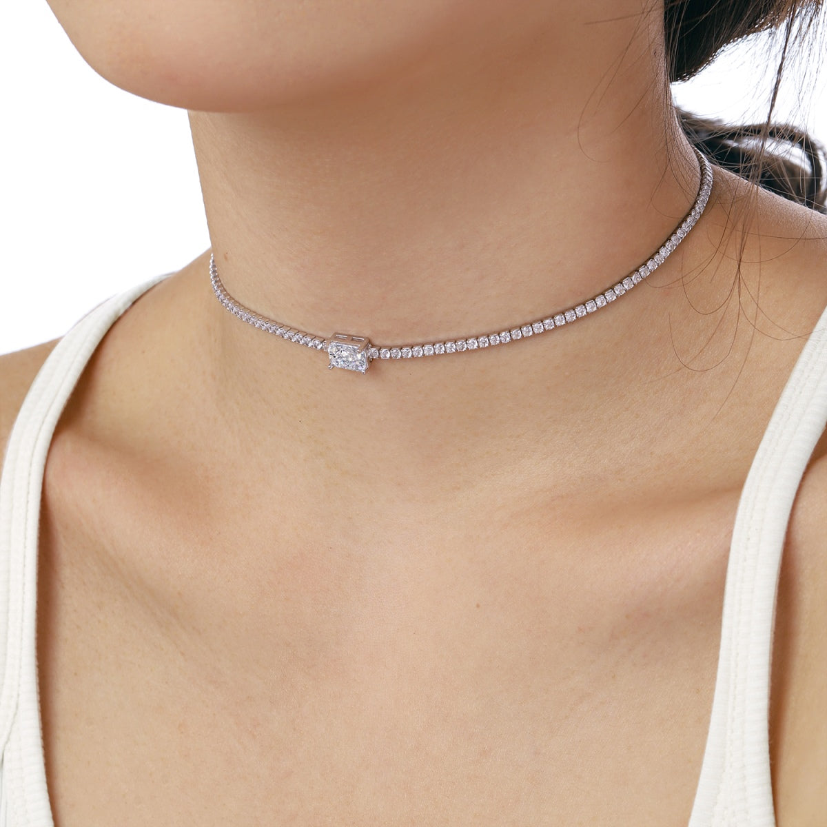 [Lumi Jewelry]2.0 carat Ornate Emerald Cut Necklace